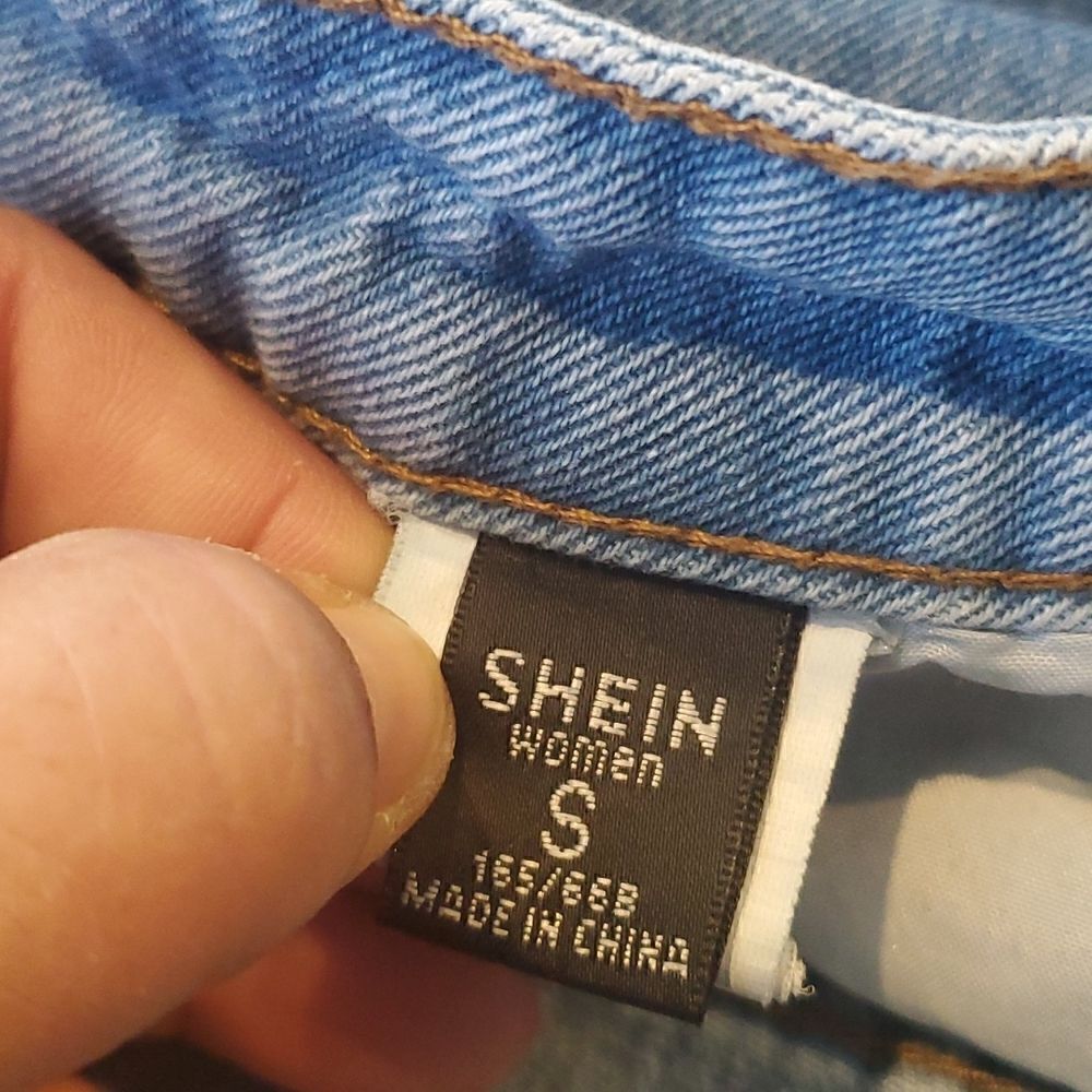 Womens High waisted Shein Jeans Size S - Picture 4 of 6